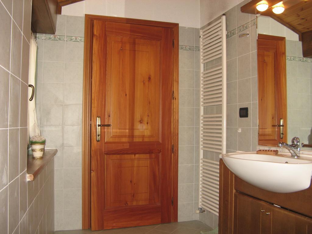 אאוסטה Maison Besenval חדר תמונה