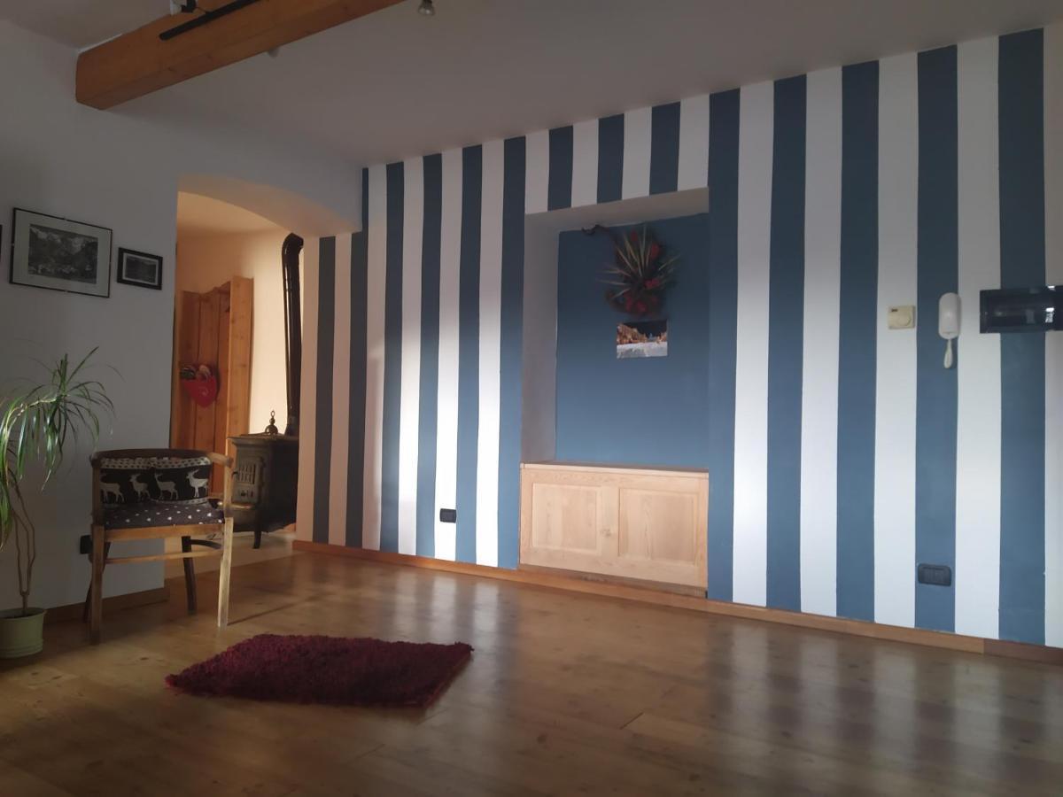 דירות אאוסטה Maison Besenval מראה חיצוני תמונה